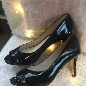 NWOT Cole Haan 8b NEW Black Patent Leather 3” heel